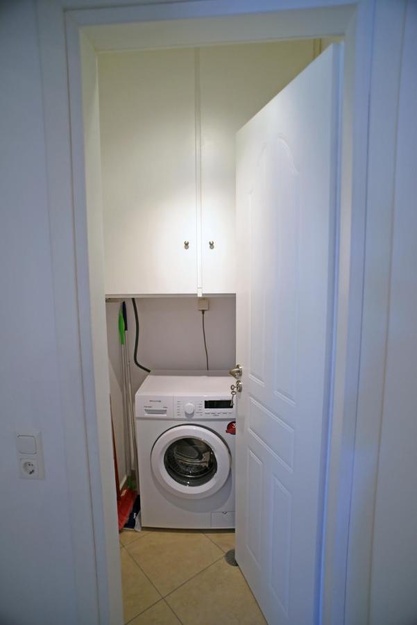 Appartement Bernie House 2 à Mélanes Extérieur photo